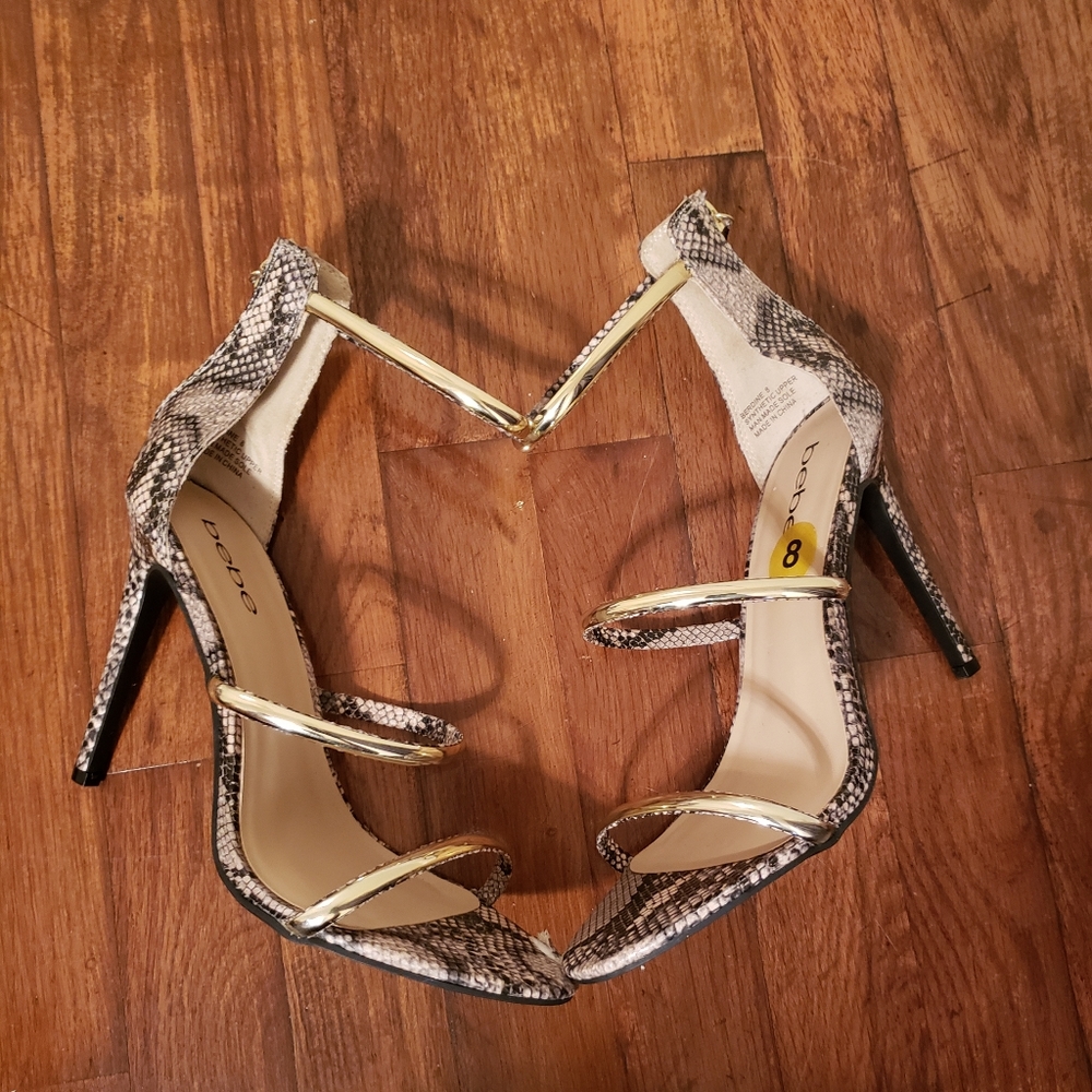 Snake print heeled Shoes